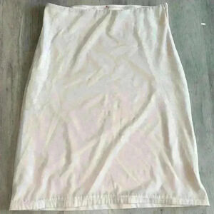 Assets by Spanx tan skirt